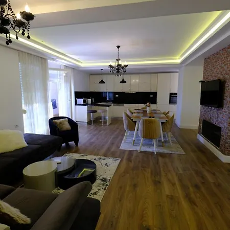 Bala بيت للعطل تيرانا